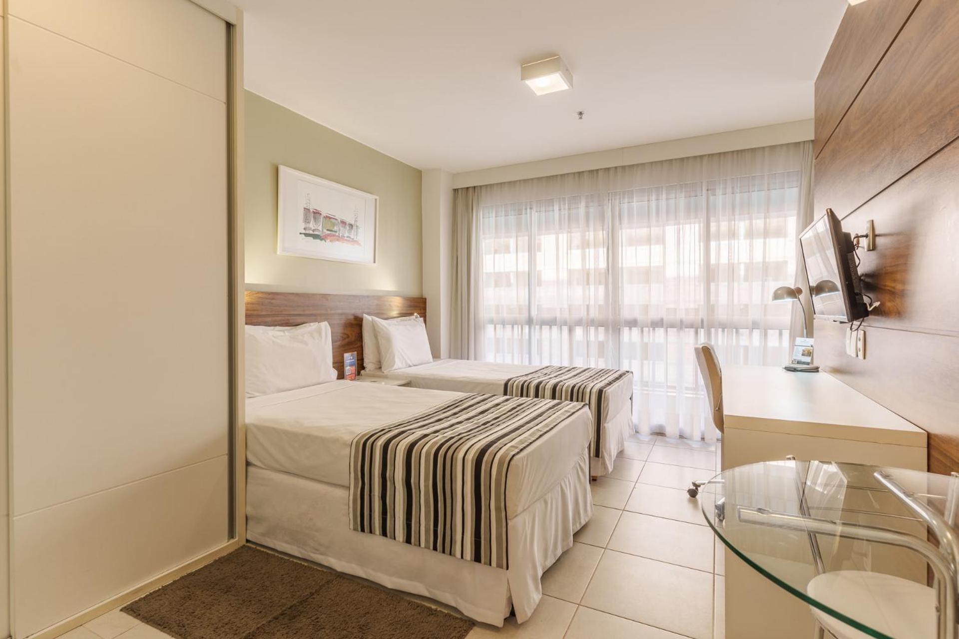 Fusion Hplus Express + Brasilia Room photo
