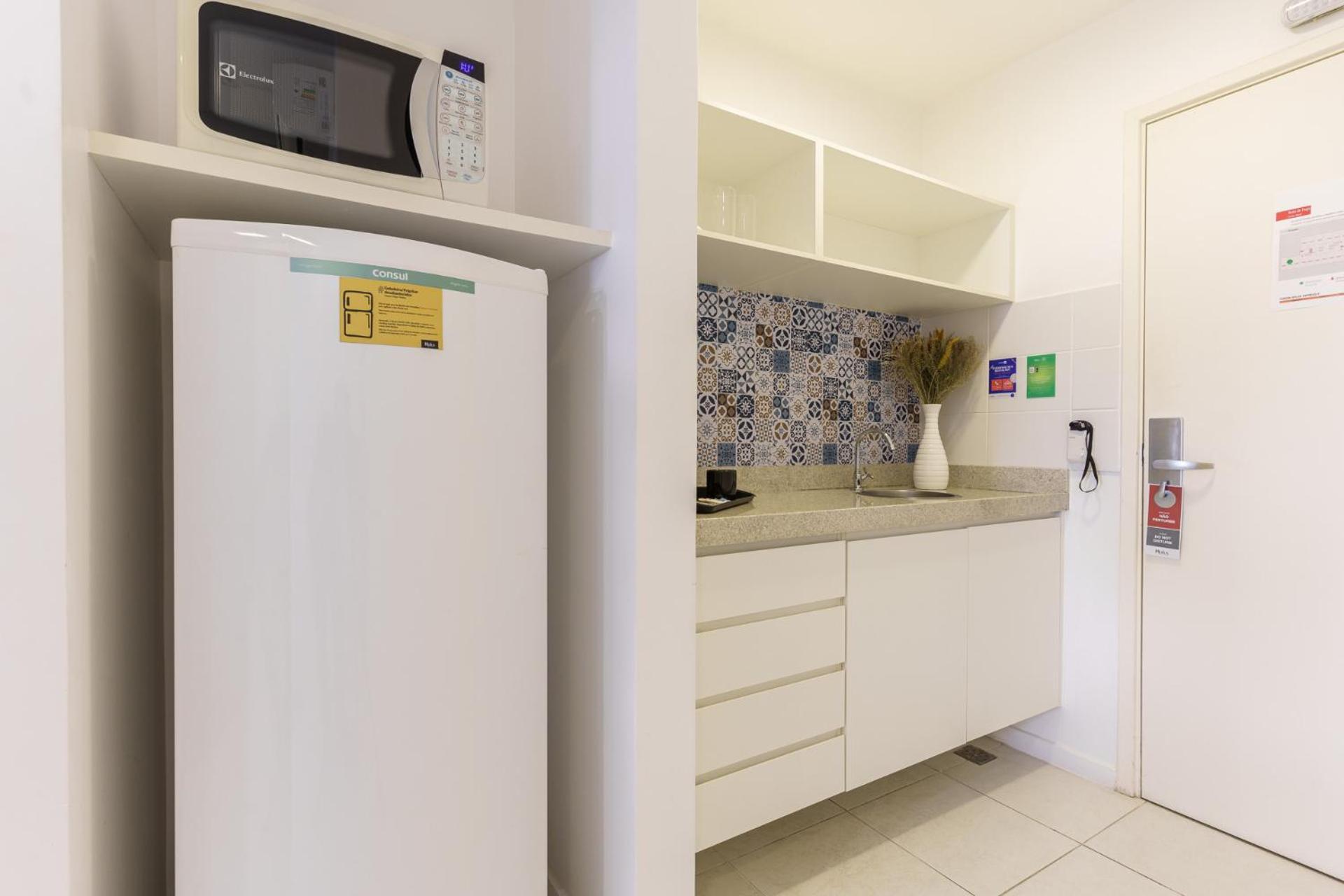 Fusion Hplus Express + Brasilia Room photo