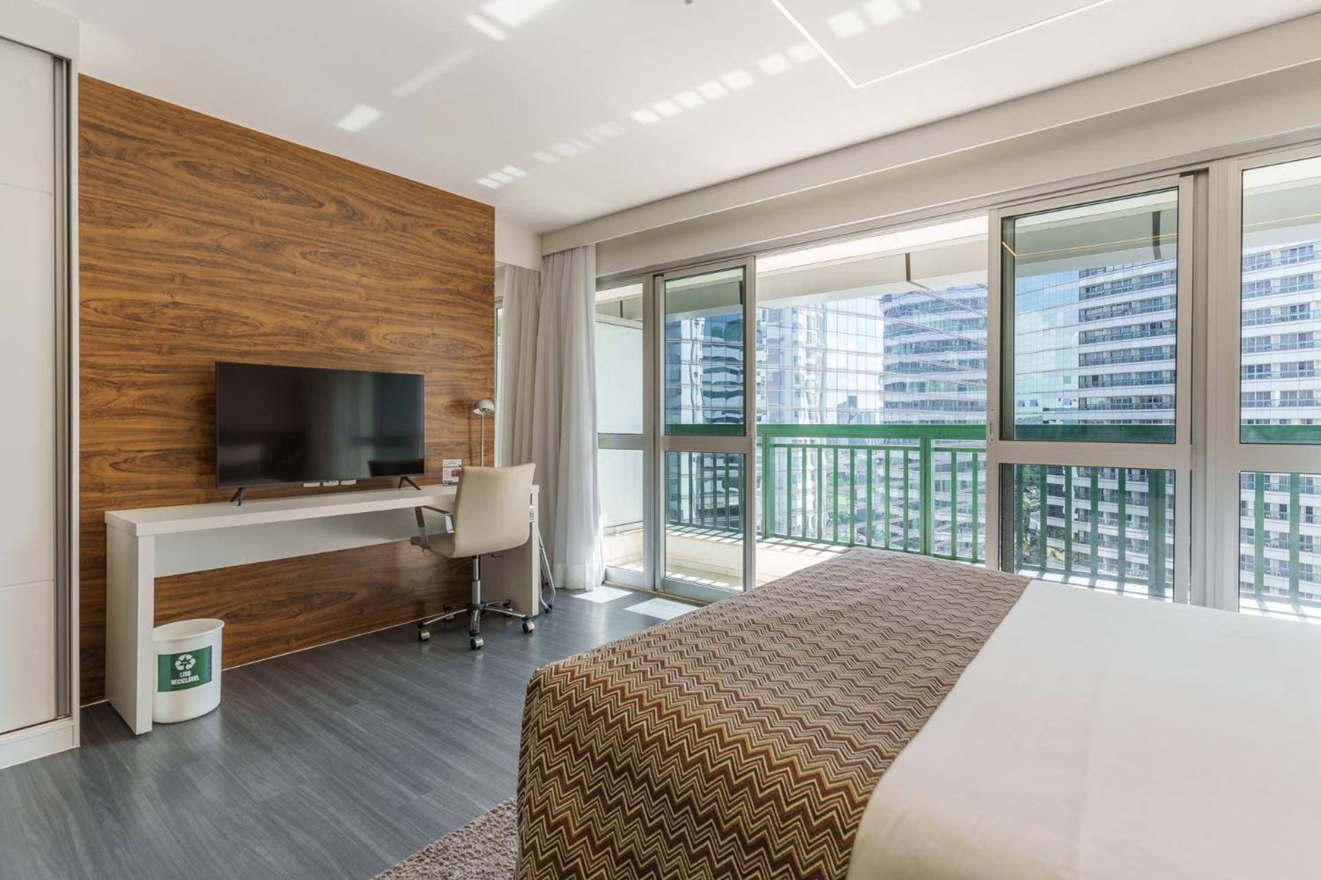 Fusion Hplus Express + Brasilia Room photo
